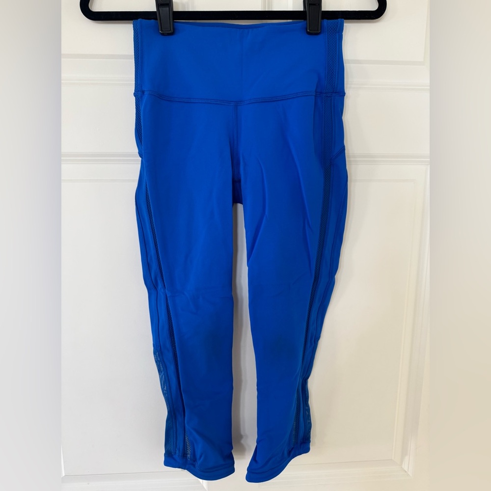 Lululemon Hit It 21” Crop Legging Cerulean Blue